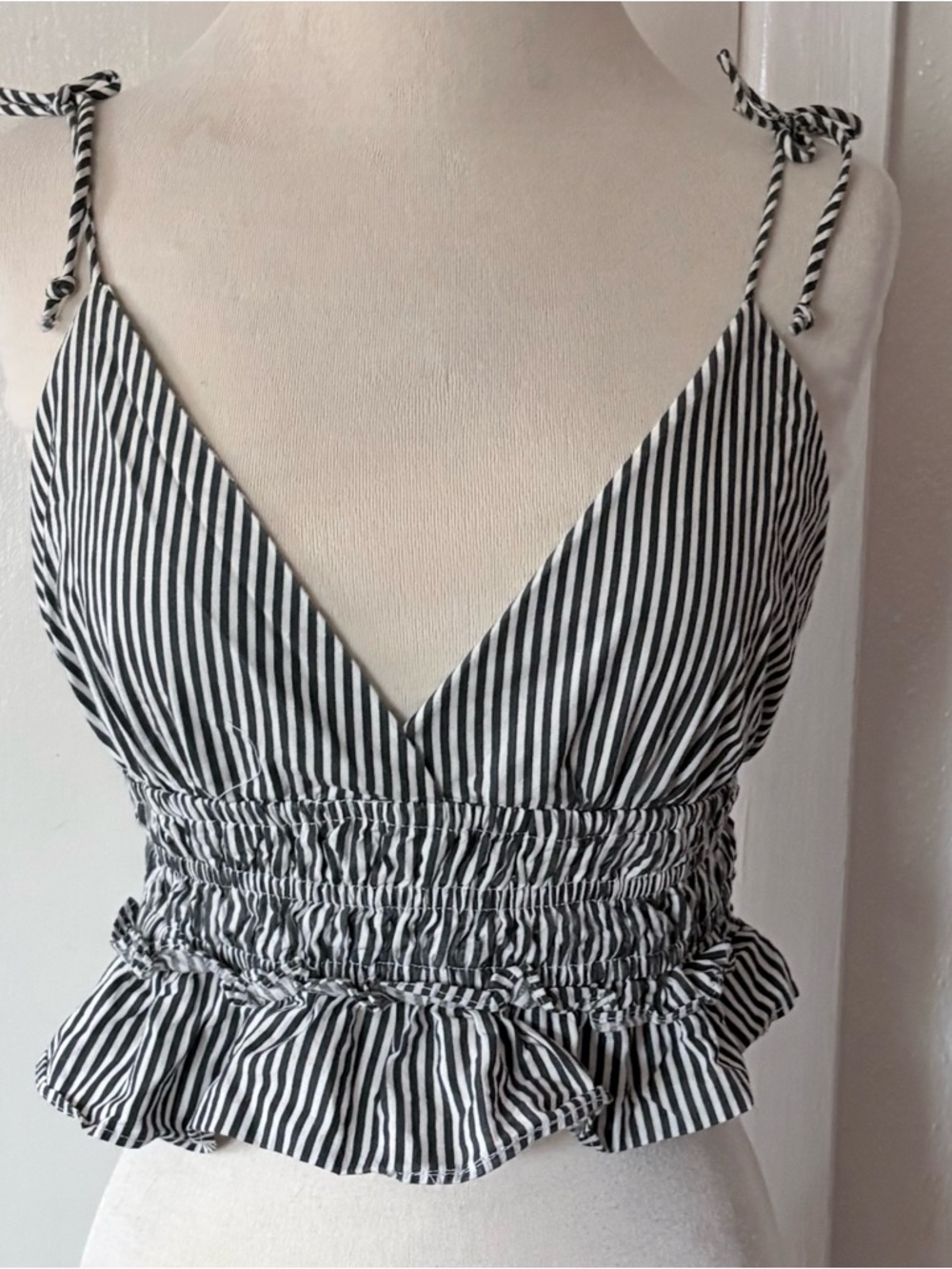 Sim & Sam Striped Ruffled Crop Top ~ sz Small